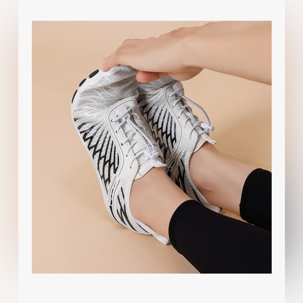 Hike Barefoot Shoes for Womens Flexible Lightweight, Walking,Running&Swimming - Picture 6 of 7
